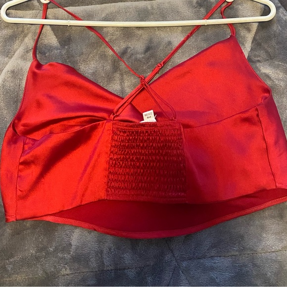 Size small red garage top - Picture 2 of 3